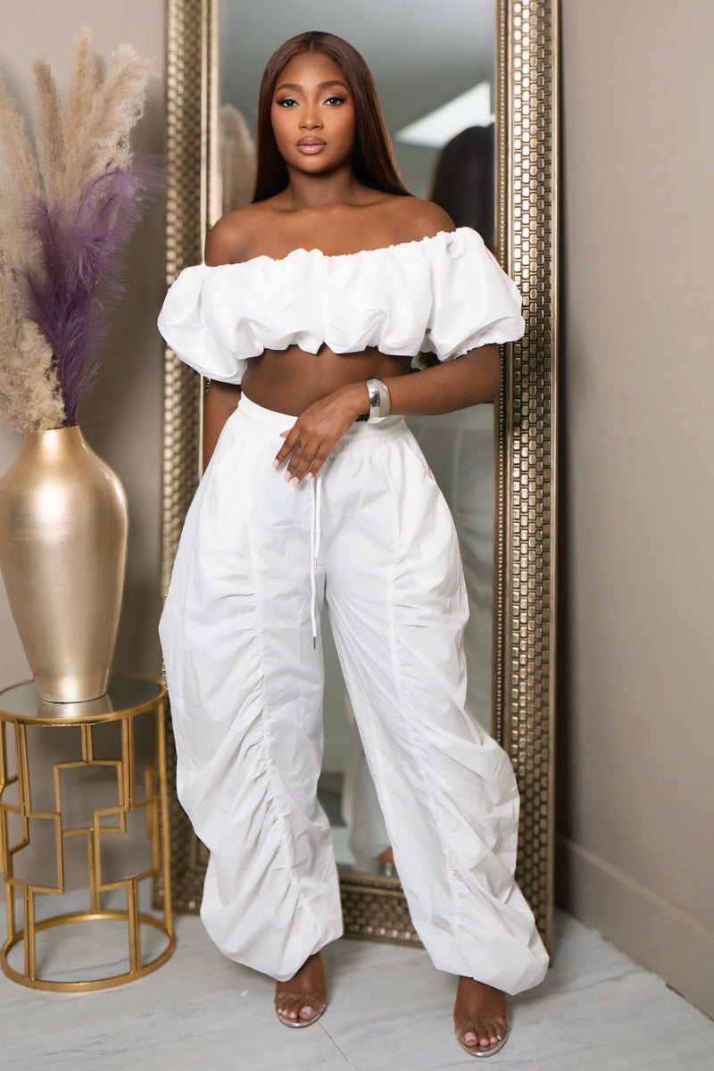 Lacy Ruched Perfection Pants – White