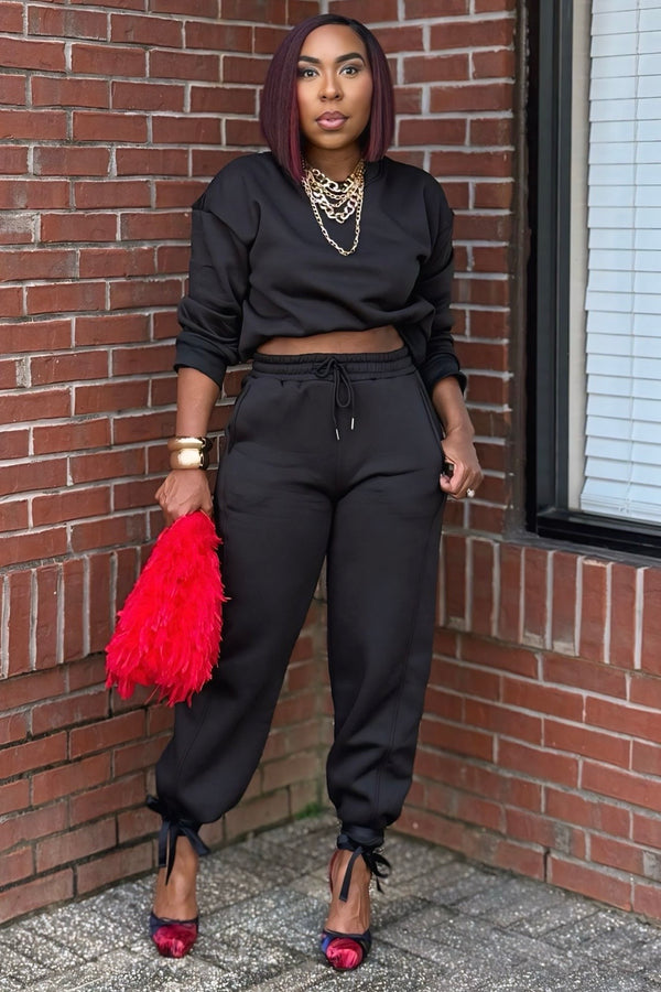 Yvonne Effortless Luxe Jogger Set-Black PREORDER SHIPS 10/31